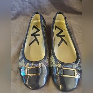 Anne Klein sport flat shoes. Blue. Size 6m.